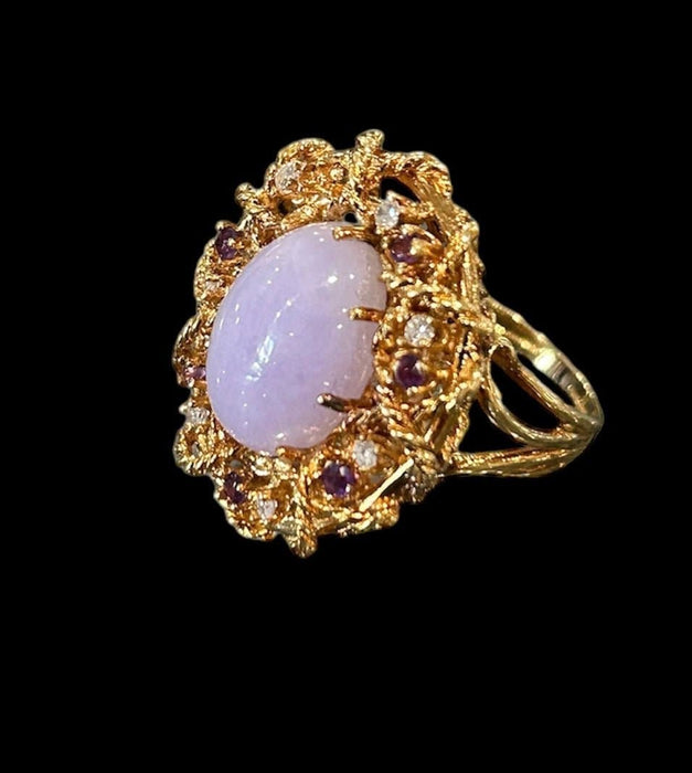 18kg Gold Lavender Jade  Ring with Pink Sapphires and Diamonds Size 7.25 No. 16 - Bratton House Antiques