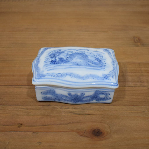 Ming Style Trinket Box - Bratton's Uniques & Antiques