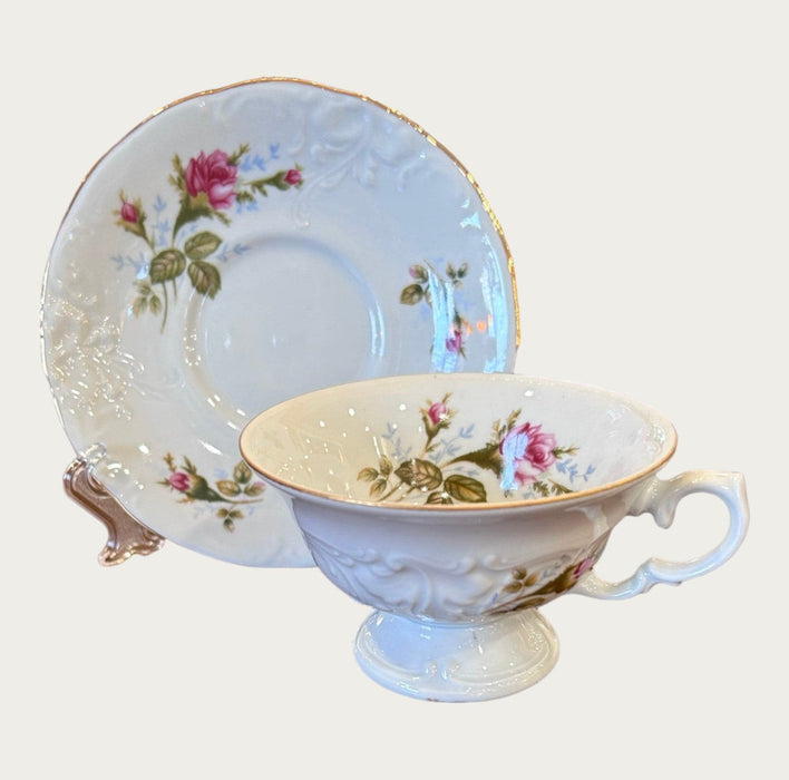 Wawel China Tea Cup and Saucer Set - Bratton's Uniques & Antiques